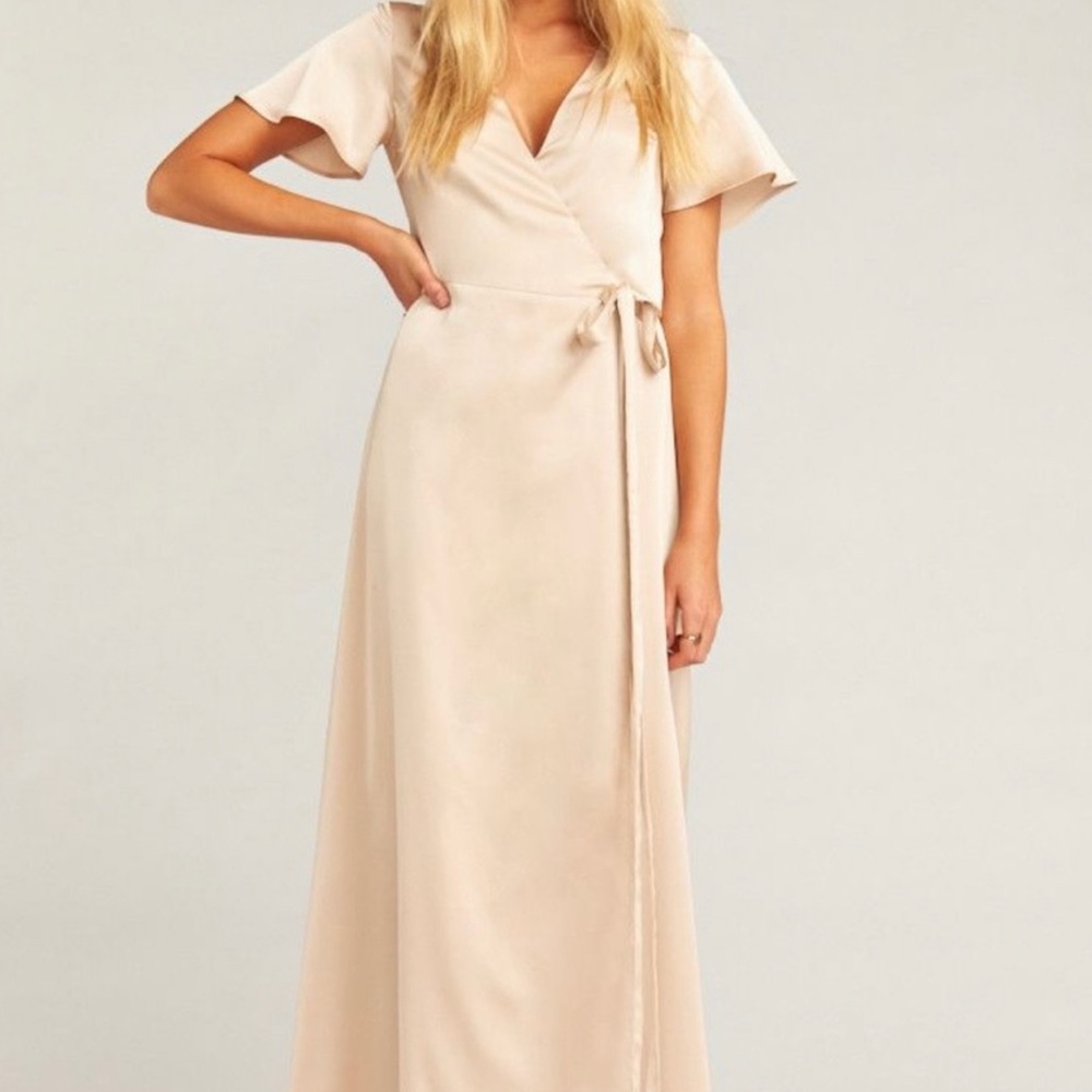 ISO- Noelle Flutter Sleeve Champagne Luxe